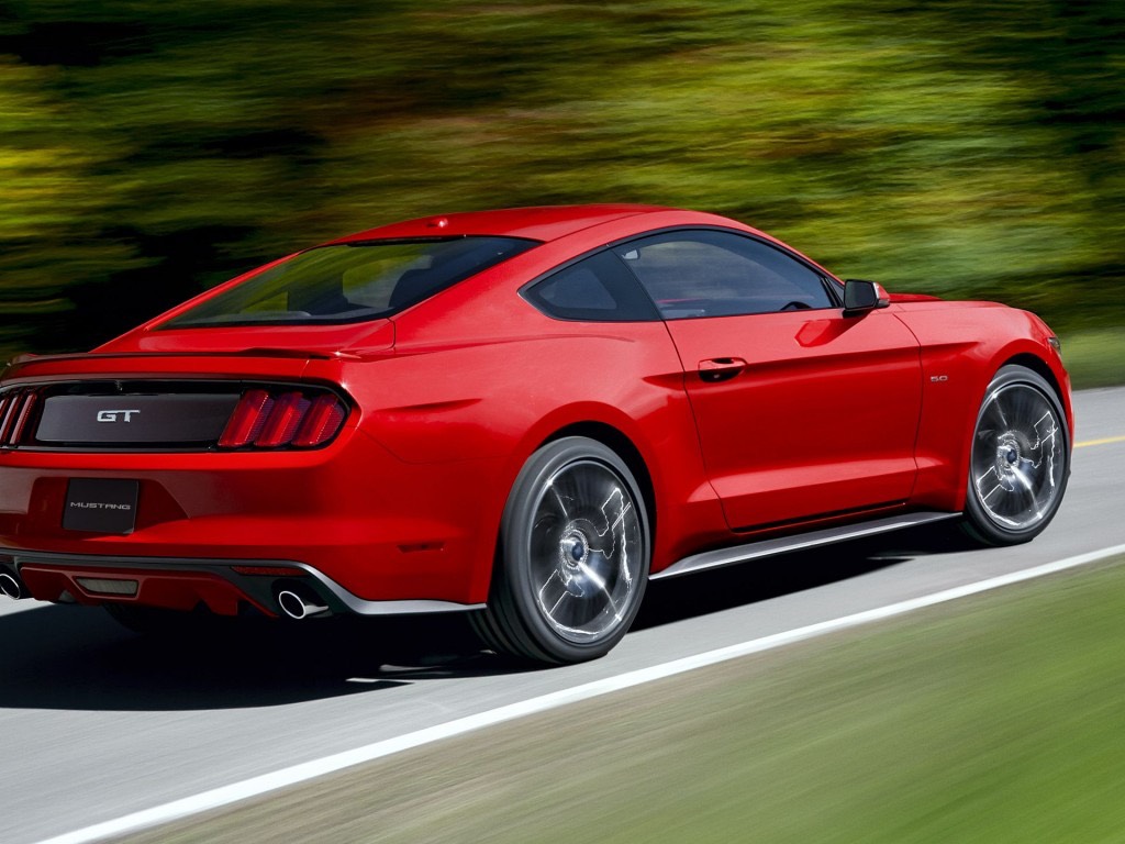 2015-ford-mustang-via-usa-today-leak_100448544_l