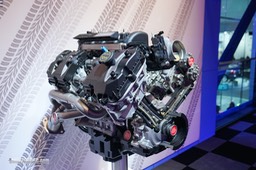 5.2L V8 Voodoo Engine_-3